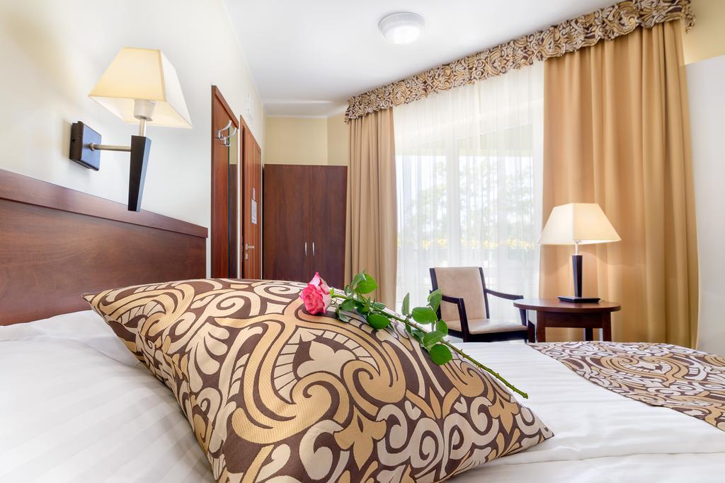 Hotel Zielony Poznan Luaran gambar